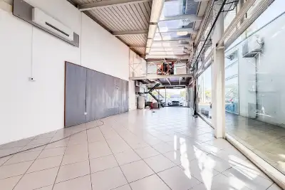 Negozio in vendita, Viale Aldo Moro, Olbia