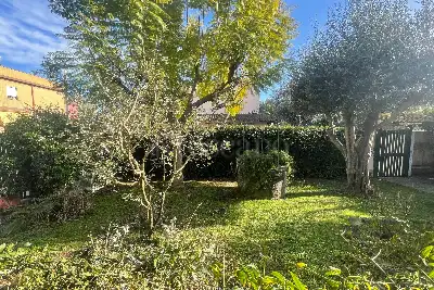 Villa Bifamiliare in vendita, Via Bernardo Quaranta, Roma