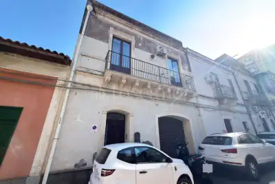 Casa Indipendente in vendita, Via Pioppo, Catania