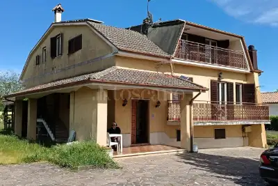 Casa Indipendente in vendita, Via Elia Micangeli, Avezzano