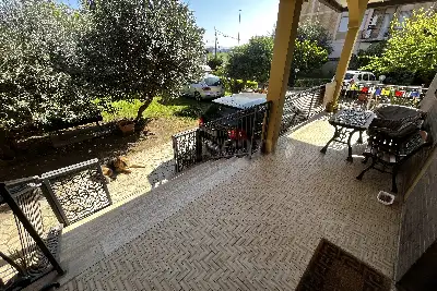 Villa in vendita, Via Roberto Paribeni, Roma