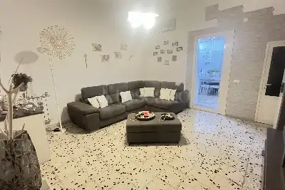 Casa Indipendente in vendita, Via Giuseppe Ingegneros, Palermo