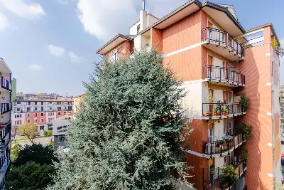 Casa in vendita, Via Lario, Milano
