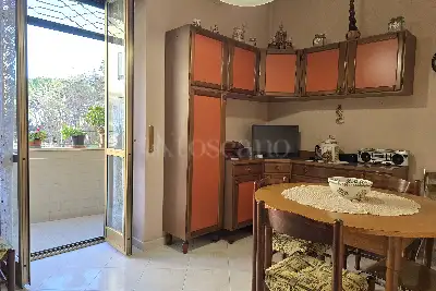 Casa in vendita, Via di Santa Petronilla, Roma