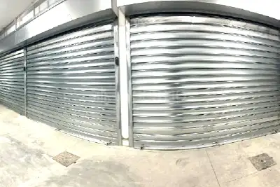 Box in vendita, Via delle Calasanziane, Roma