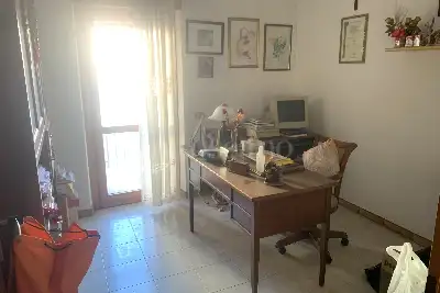 Casa in vendita, Piazzale Aldo Moro, Pomezia