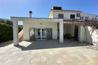 Villa Bifamiliare in vendita, Viale di Focene, Fiumicino