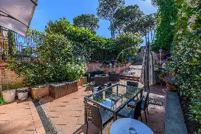 Villino a Schiera in vendita, Via della Giustiniana, Roma