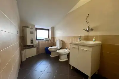 Casa in vendita, Via C. Colombo, Tremestieri Etneo