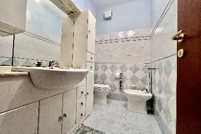 Villino a Schiera in vendita, Via Lombardia, Lonato del Garda