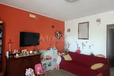 Casa in vendita, Via Pignatara, Cappelle sul Tavo