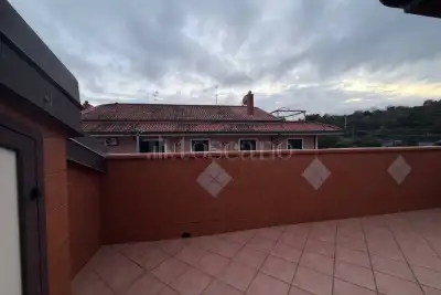 Villino a Schiera in vendita, Via Carcara, Aci Catena