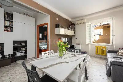 Casa in vendita, Via della Lega Lombarda, Roma