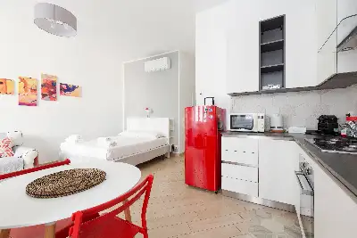 Casa in vendita, Via G. Bruzzesi , Milano