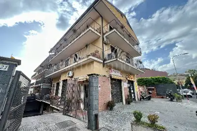 Magazzino in affitto, Via Etnea, Tremestieri Etneo