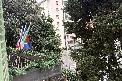 Stabile Uso Ufficio in vendita, Via Santa Gonda, Prato