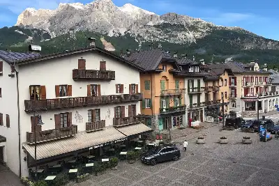 Casa in vendita, Via Roma, Cortina d'Ampezzo