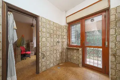 Casa in vendita, Via Carlo Perrier, Roma