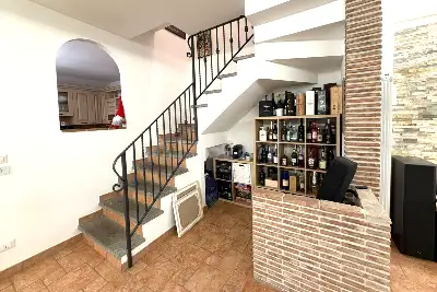 Villino a Schiera in vendita, Via Morsasco, Roma