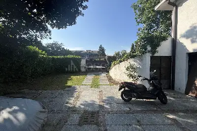 Villa in vendita, Via Morona, Trezzano sul Naviglio