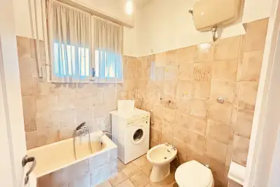 Casa in vendita, Via Zara, Pomezia