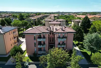 Casa in vendita, Viale Michelangelo, Sirmione
