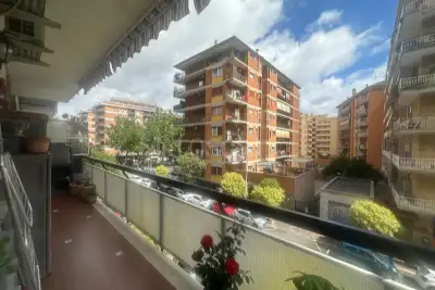 Casa in vendita, Via Lucio Papirio, Roma