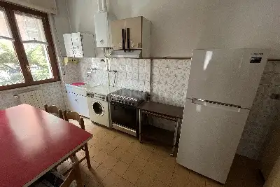 Casa in vendita, Via Montello, Corsico