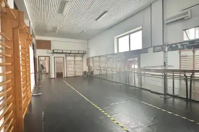 Negozio in affitto, Via Benedetto Croce, Avellino