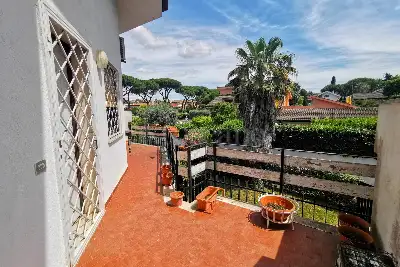 Casa in vendita, via Lisippo, Roma