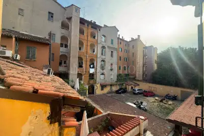 Casa in vendita, Via Santa Caterina, Bologna