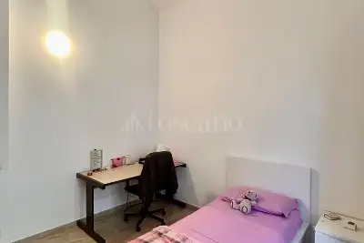 Casa in vendita, Via Pollenzo 49, Torino