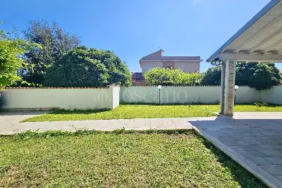 Villa in vendita, Via dei Faggi, Anzio