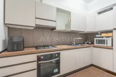 Casa in vendita, Via Raffaello Sanzio, Milano