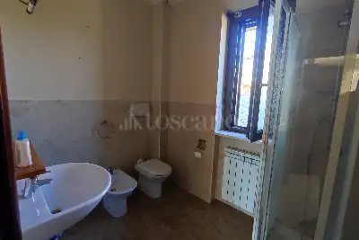 Villino a Schiera in vendita, Via Bazzanese, L'Aquila