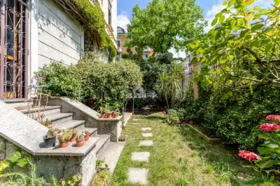 Casa in vendita, Via Serviliano Lattuada 3, Milano