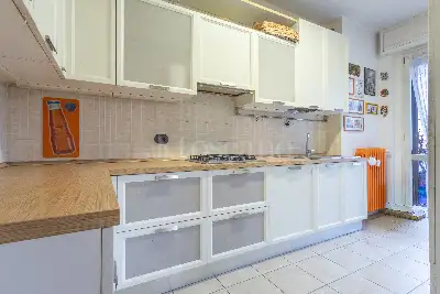 Casa in vendita, Via Emilio Morosini, Milano