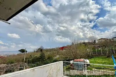 Casa Indipendente in vendita, Contrada Cesine, Avellino