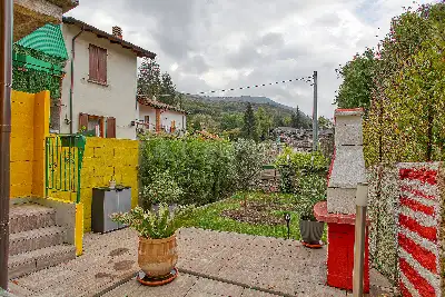 Palazzo in vendita, Via G. Andreani, Valganna