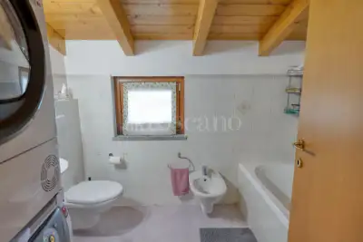 Casa in vendita, Via P. Bozzolo, Marchirolo