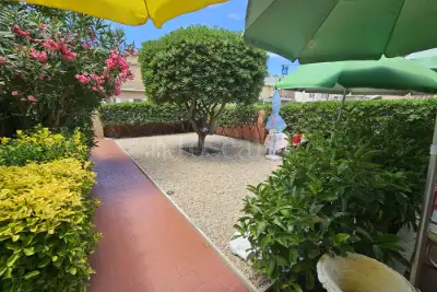 Villa Plurifamiliare in vendita, Lungomare delle Meduse, Pomezia