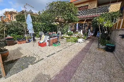 Villa Plurifamiliare in vendita, Lungomare delle Meduse, Pomezia