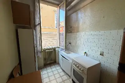 Casa in vendita, Via Francesco Rismondo, Modena