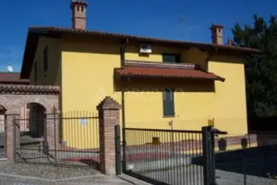 Casa in vendita, Via Don Minzoni, Bressana Bottarone