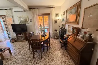 Casa in vendita, Via Virgilio, Pomezia