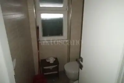 Negozio in affitto, Via Portuense, Roma