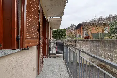 Casa in vendita, Via Marconi, Lavena Ponte Tresa