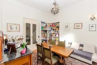 Casa in vendita, Via Sardegna 44, Milano