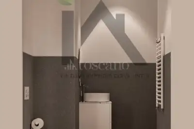 Casa in vendita, Via Elio Lampridio Cerva, Roma