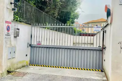 Box in affitto, Via Alessandro Avoli, Roma